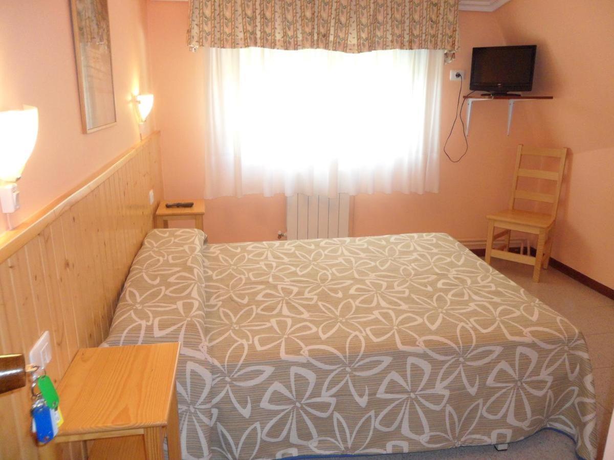 فندق Hostal Alce نيغران المظهر الخارجي الصورة
