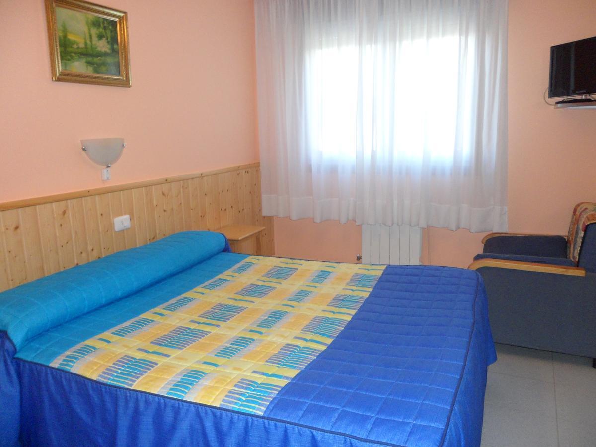 فندق Hostal Alce نيغران المظهر الخارجي الصورة