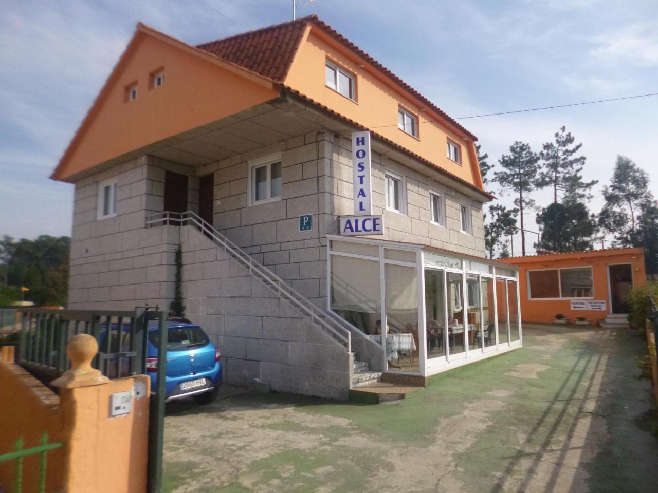فندق Hostal Alce نيغران المظهر الخارجي الصورة